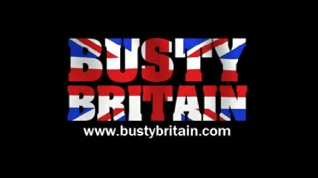 Odlično :  Vroče lezbijke radi ližejo mokro muco Video posnetki za odrasle 