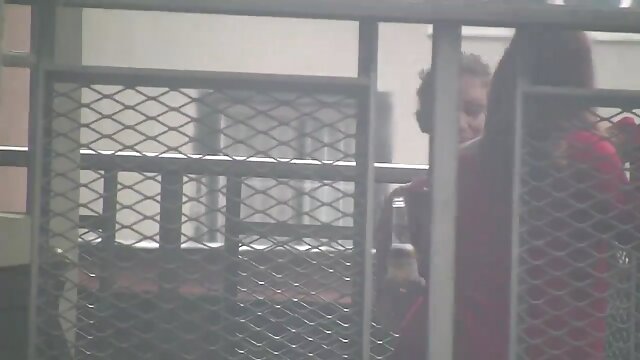 Odlično :  Zelo izkušena milf zadovoljuje svojo stranko Video posnetki za odrasle 