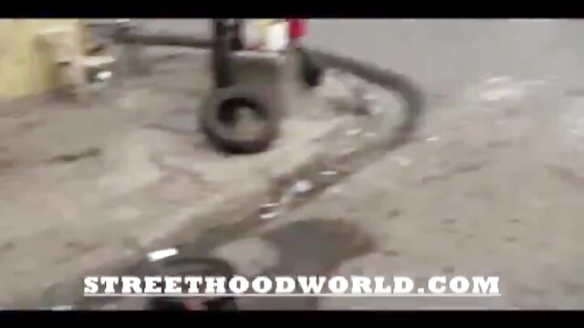 Odlično :  Lezley Zen rad dobi cumshot Video posnetki za odrasle 