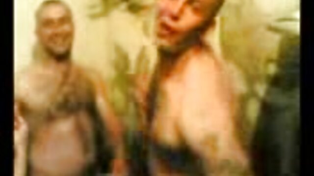 Odlično :  Monica Asis dobi svojo eksotično muco dobro in pravilno zajebal Video posnetki za odrasle 