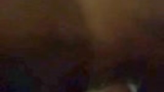 Odlično :  Asa Akira je nežno spodbudila svojo muco Video posnetki za odrasle 