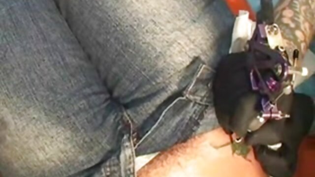 Odlično :  Vroča soseda Karlee Gray in Jillian Janson sta se ukvarjali z lezbičnim seksom Video posnetki za odrasle 