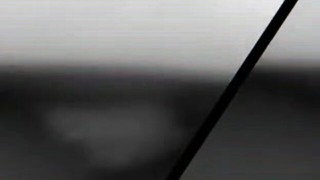 Odlično :  Eksotično starleto Kosame Dash je lepo zajebal bazen Video posnetki za odrasle 