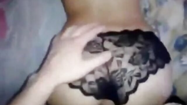 Odlično :  Jessica Jaymes pokaže svoje neverjetne sposobnosti rokovanja s petelinom Video posnetki za odrasle 