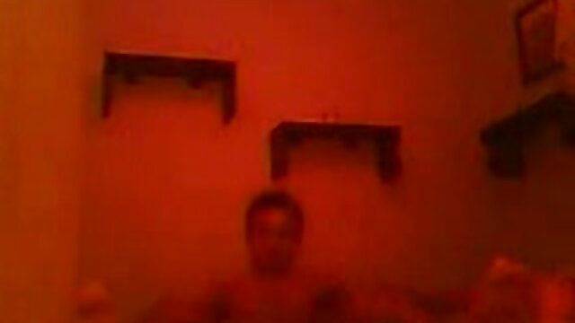 Odlično :  Abella Danger, Luna Star in Adriana Chechik se jebajo in brizgajo na kavču Video posnetki za odrasle 