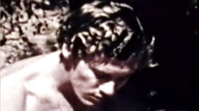 Odlično :  MJ Fresh daje neverjetno glavo in se dobro zajebe Video posnetki za odrasle 