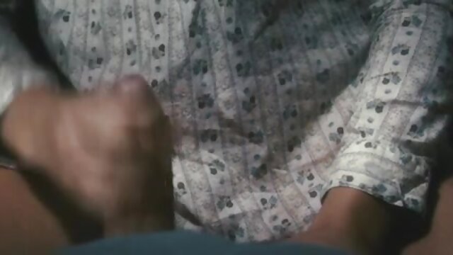 Odlično :  Cherie Deville in Adriana Chechik se močno zajebavata Video posnetki za odrasle 