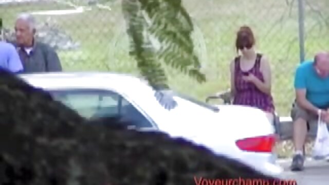 Odlično :  Julz Gotti dobi svojo eksotično muco dobro in pravilno zajebal Video posnetki za odrasle 