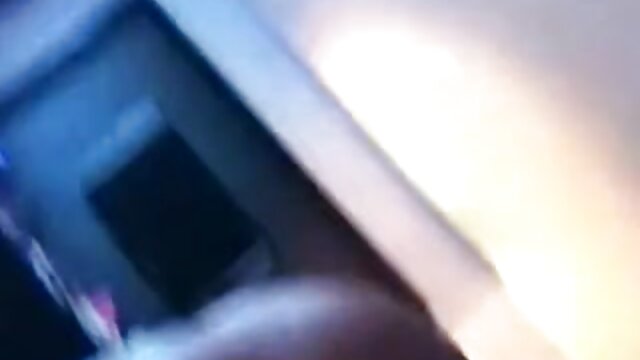 Odlično :  Audrey Bitoni se vrta v njeno muco Video posnetki za odrasle 