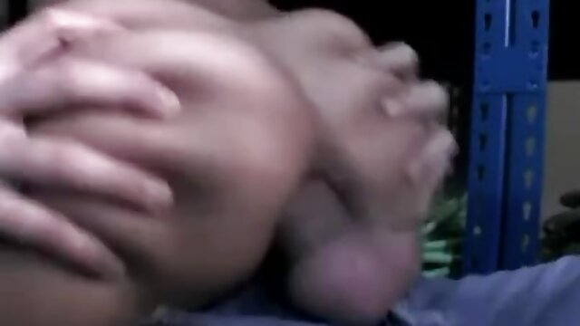 Odlično :  Porn Hottie je žvečil v svoji pokriti Poonany Video posnetki za odrasle 