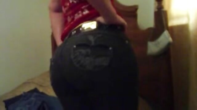 Odlično :  Pohojena rjavolaska jaha trd kurac Video posnetki za odrasle 