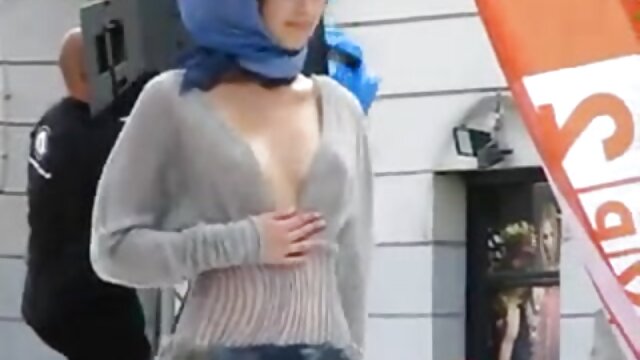 Odlično :  Milf z globokim grlom sesa tiča Video posnetki za odrasle 