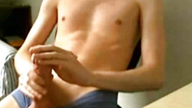 Odlično :  Charlee Chase poskrbi, da bo sklenila posel Video posnetki za odrasle 