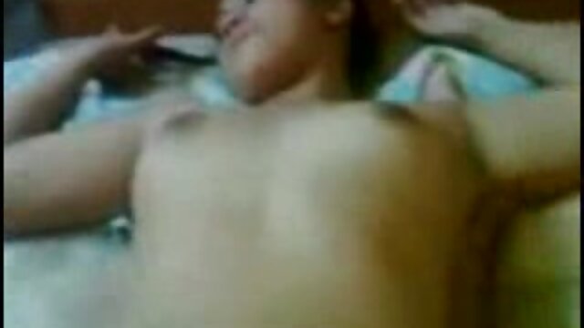 Odlično :  Pohota mama Kendra Lust napade mladega tiča Video posnetki za odrasle 