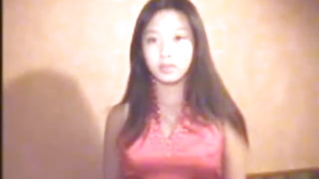 Odlično :  Pohoteno kurba Karlee Grey dobi svojo pohotno muco zajebal in ven Video posnetki za odrasle 