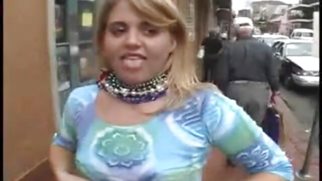 Odlično :  Ember Snow, Karlee Grey in Melissa Moore si delijo enega trdega tiča Video posnetki za odrasle 