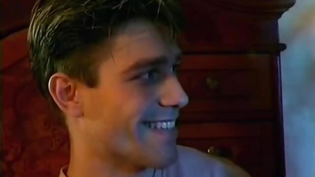 Odlično :  Dani Daniels zapelje dvojčico svojega moža Video posnetki za odrasle 